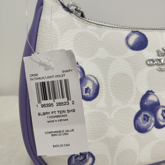 Teri Shoulder Bag In Signature Canvas With Blueberry Print - Picture 7 of 15